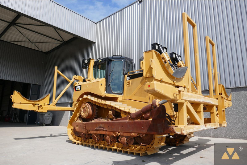 Caterpillar D8T Pipe carrier - Construction machinery: picture 5 Caterpillar D8T Pipe carrier - Construction machinery: picture 5
