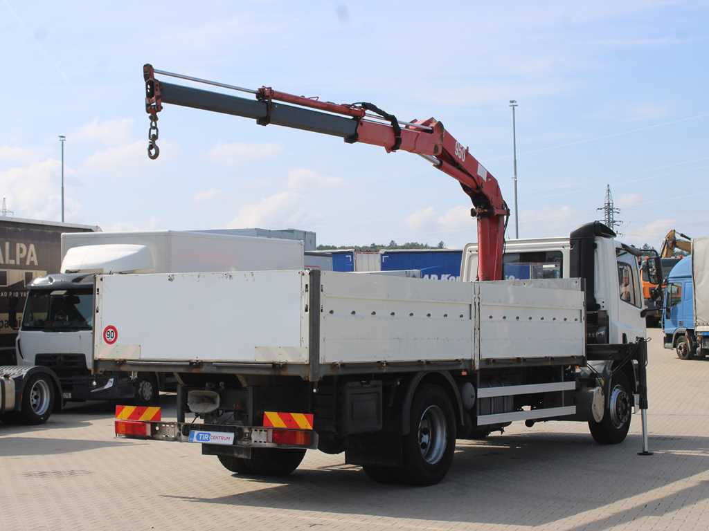 DAF CF 240, HYDRAULIC ARM HMF 953 K2, PNEU 80% - Dropside/ Flatbed truck, Crane truck: picture 4 DAF CF 240, HYDRAULIC ARM HMF 953 K2, PNEU 80% - Dropside/ Flatbed truck, Crane truck: picture 4