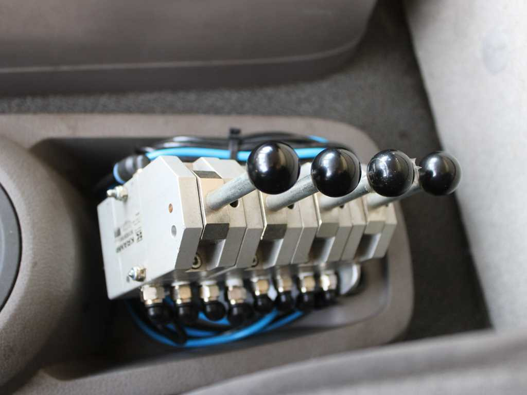 Hook lift truck DAF LF 180 FA, EURO 6, HOOK LOADER CONTAINER: picture 15