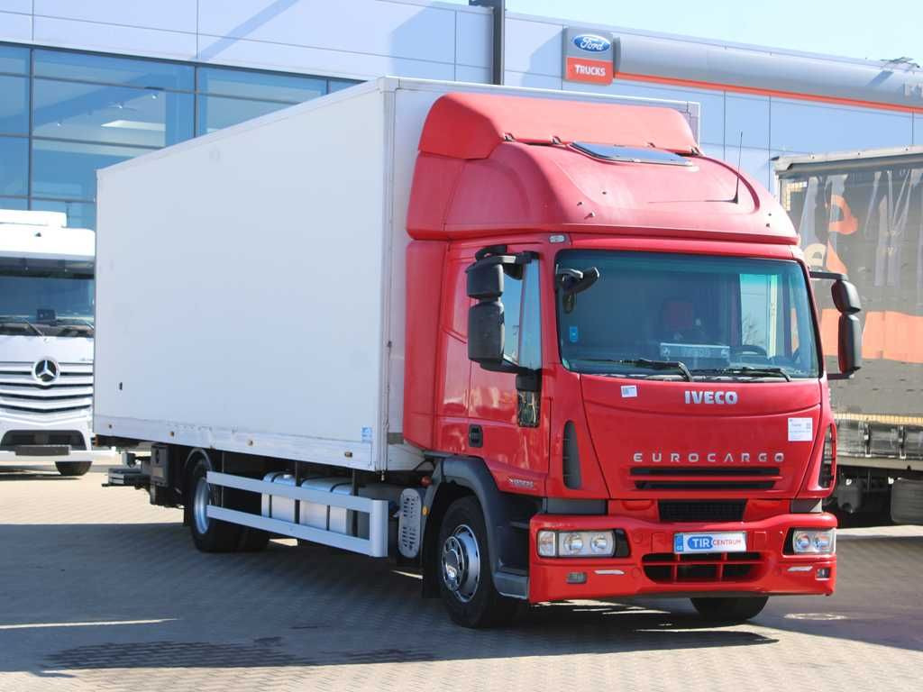 Iveco EUROCARGO ML 120E25, EURO 5, TAIL LIFT - Box truck: picture 2 Iveco EUROCARGO ML 120E25, EURO 5, TAIL LIFT - Box truck: picture 2