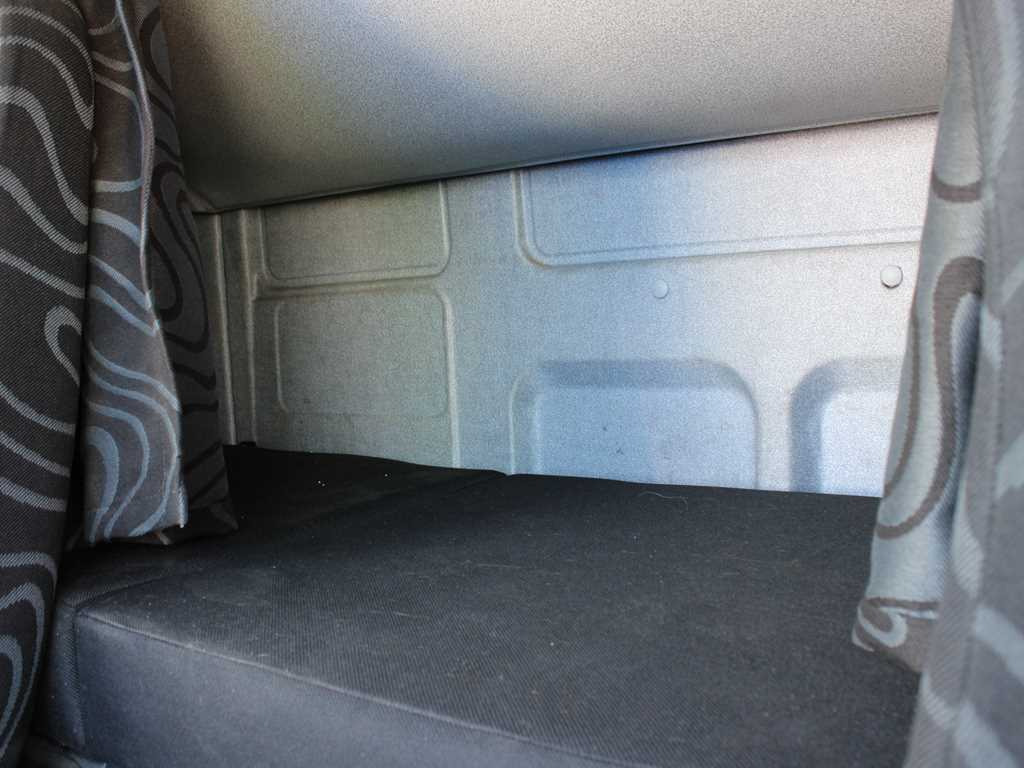 Curtainsider truck Iveco EUROCARGO ML 75E18, EURO 5EEV, PNEU 90%, SIDE: picture 11
