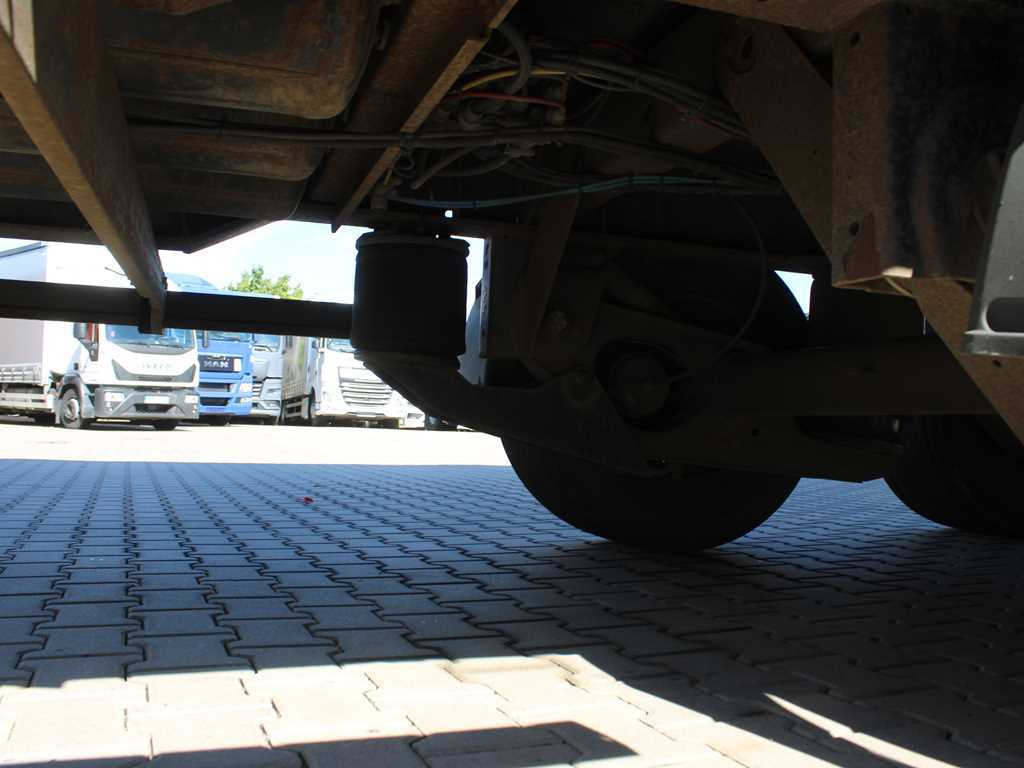 Curtainsider semi-trailer Kögel SN 24 MEGA, SAF, LOWDECK, LIFT AXLE, LIFTING ROOF, MULTILOCK: picture 13 Curtainsider semi-trailer Kögel SN 24 MEGA, SAF, LOWDECK, LIFT AXLE, LIFTING ROOF, MULTILOCK: picture 13