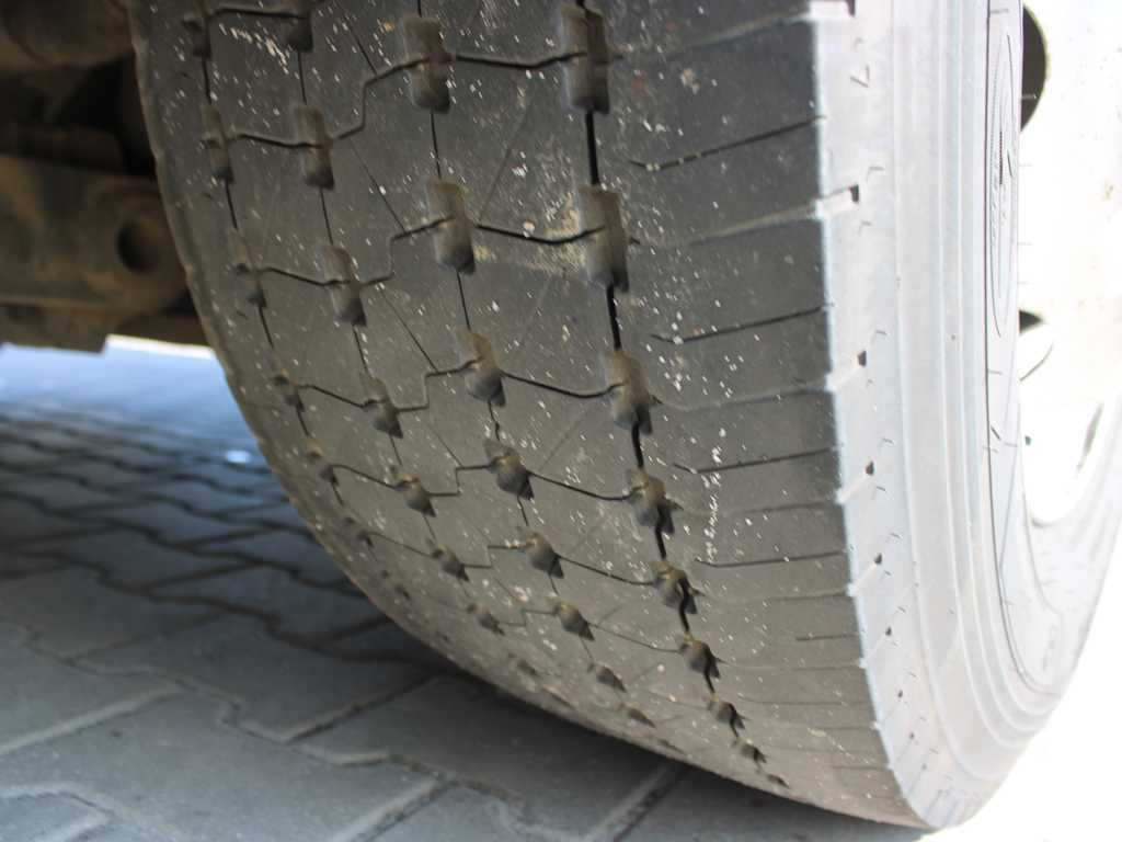 Curtainsider truck Mercedes-Benz Actros 2542, EURO 6, 6X2, AIR SUSPENSION + PANAV TV018M: picture 17