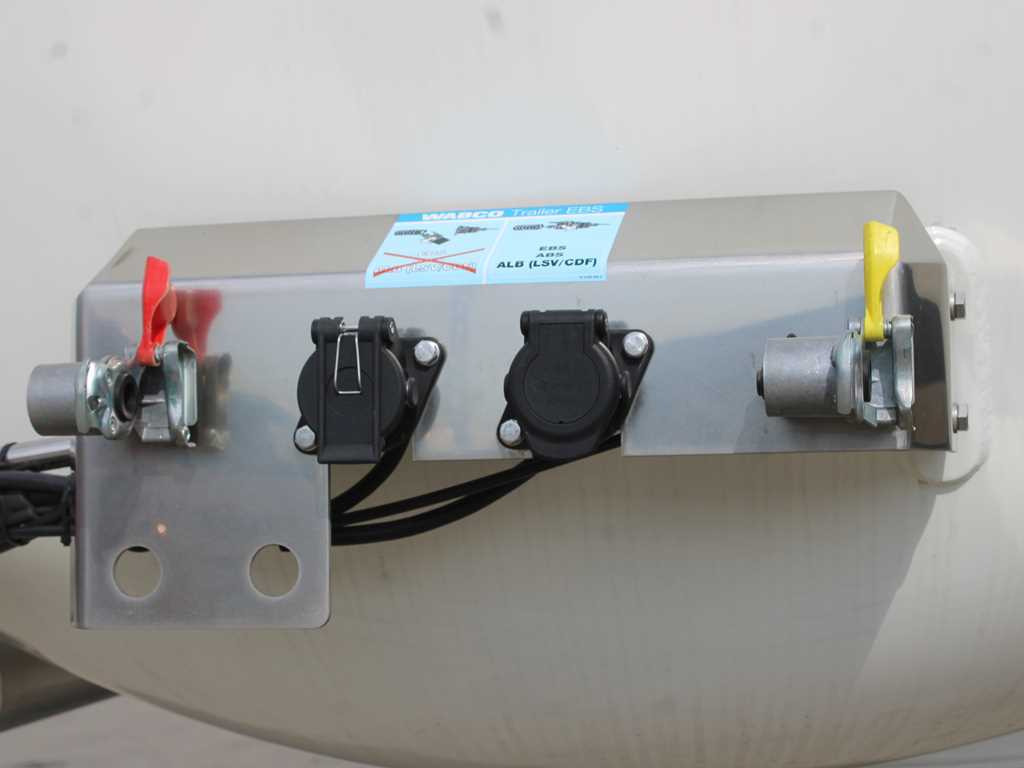 Tank semi-trailer Others KADATEC KA350C, LIFTING AXLE, LPG - PROPANE BUTANE, ADR, 53m³: picture 6 Tank semi-trailer Others KADATEC KA350C, LIFTING AXLE, LPG - PROPANE BUTANE, ADR, 53m³: picture 6