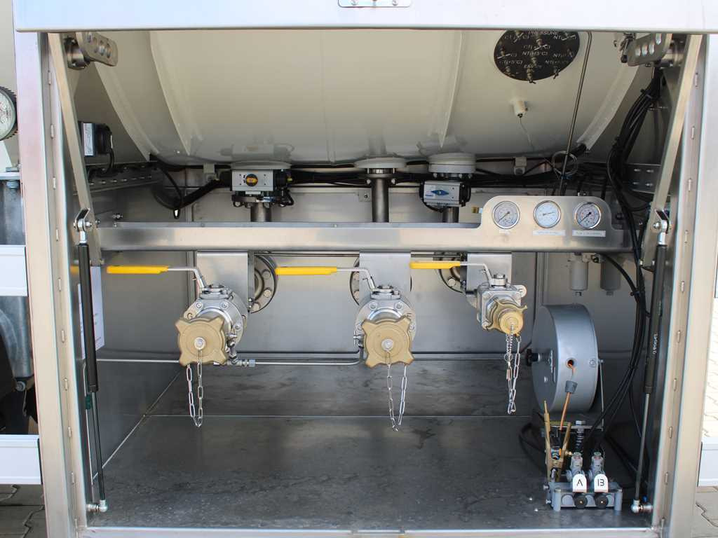 Tank semi-trailer Others KADATEC KA350C, LIFTING AXLE, LPG - PROPANE BUTANE, ADR, 53m³: picture 8 Tank semi-trailer Others KADATEC KA350C, LIFTING AXLE, LPG - PROPANE BUTANE, ADR, 53m³: picture 8