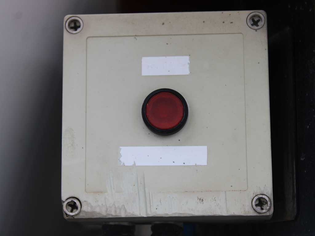 Mixer pump truck Renault KERAX 420, EURO 3, 7m3, 8X4, CIFA MAGNUM MK 24.4 CONCRETE PUMP: picture 15