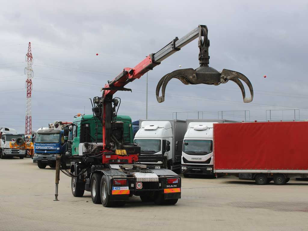 MAN TGS 33.500, 6X6, EURO 6, RETARDER, PALFINGER HYDRAULIC ARM Q170Z96 - Tractor unit: picture 5 MAN TGS 33.500, 6X6, EURO 6, RETARDER, PALFINGER HYDRAULIC ARM Q170Z96 - Tractor unit: picture 5
