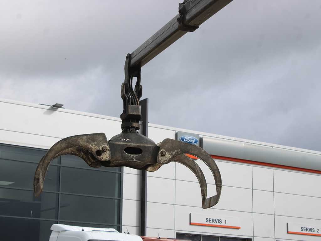 Tractor unit MAN TGS 33.500, 6X6, EURO 6, RETARDER, PALFINGER HYDRAULIC ARM Q170Z96: picture 6 Tractor unit MAN TGS 33.500, 6X6, EURO 6, RETARDER, PALFINGER HYDRAULIC ARM Q170Z96: picture 6