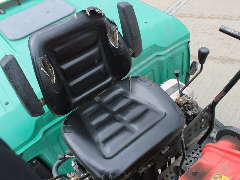 Tractor unit MAN TGS 33.500, 6X6, EURO 6, RETARDER, PALFINGER HYDRAULIC ARM Q170Z96: picture 8 Tractor unit MAN TGS 33.500, 6X6, EURO 6, RETARDER, PALFINGER HYDRAULIC ARM Q170Z96: picture 8