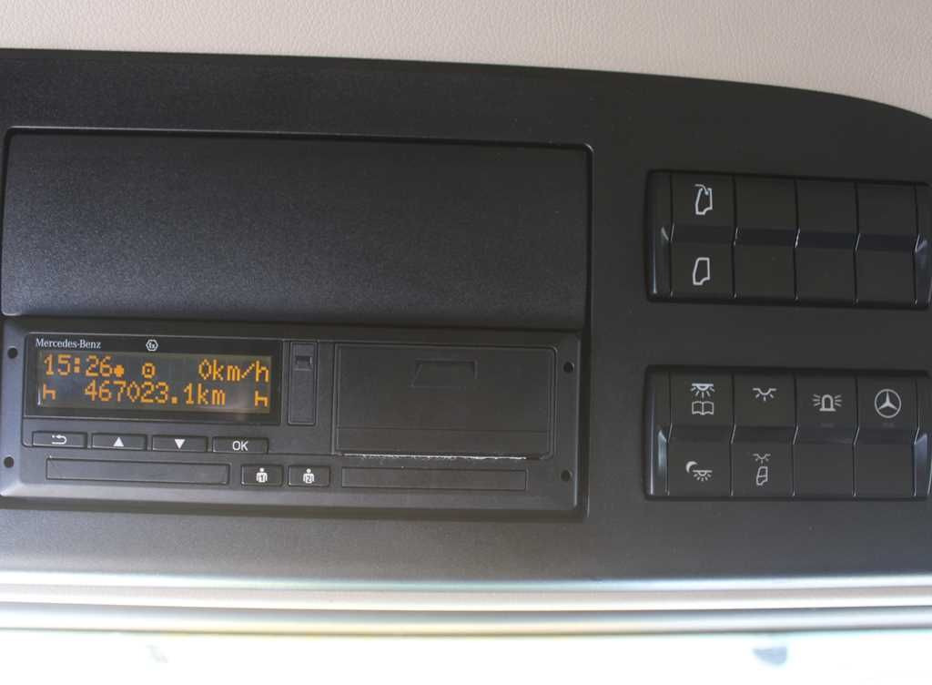 Tractor unit Mercedes-Benz Actros 1848, EURO 6, NAVIGATION, GIGA SPACE Mercedes-Benz Actros 1848, EURO 6, NAVIGATION, GIGA SPACE: picture 15