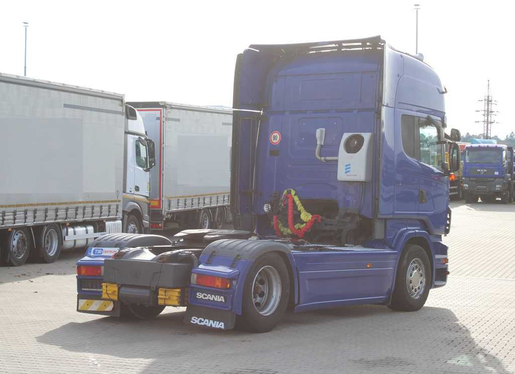 Scania R440, EURO 6, RETARDER, INDEPENDENT AIR CONDITIONING, DUAL-CIRCUIT HYDRAULICS - Tractor unit: picture 4 Scania R440, EURO 6, RETARDER, INDEPENDENT AIR CONDITIONING, DUAL-CIRCUIT HYDRAULICS - Tractor unit: picture 4