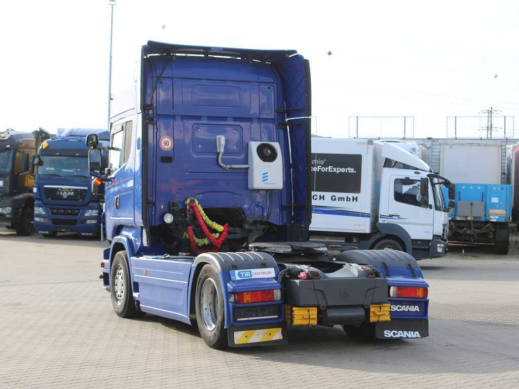 Scania R440, EURO 6, RETARDER, INDEPENDENT AIR CONDITIONING, DUAL-CIRCUIT HYDRAULICS - Tractor unit: picture 5 Scania R440, EURO 6, RETARDER, INDEPENDENT AIR CONDITIONING, DUAL-CIRCUIT HYDRAULICS - Tractor unit: picture 5