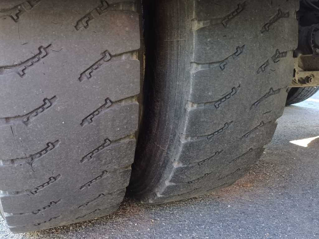 Tractor unit Scania R500, 6x6, RETARDER, OPTICRUISE, PALFINGER EPSILON S260Z96: picture 9 Tractor unit Scania R500, 6x6, RETARDER, OPTICRUISE, PALFINGER EPSILON S260Z96: picture 9