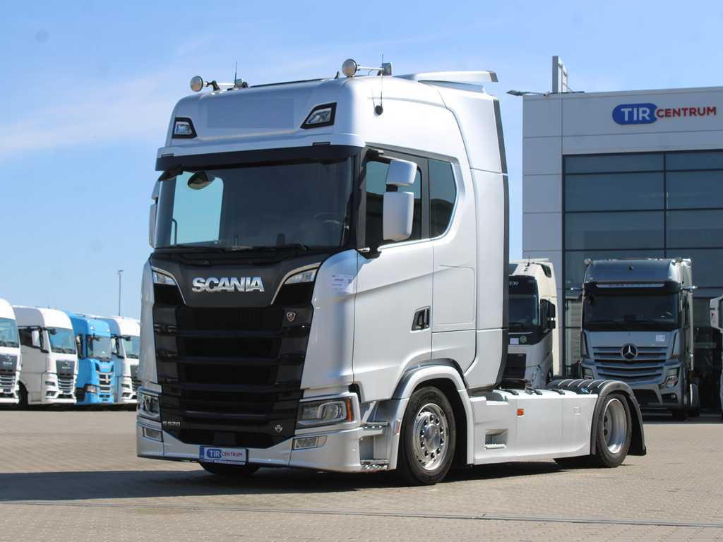 Scania S520, LOWDECK, RETARDER, NAVIGATION - Tractor unit: picture 1 Scania S520, LOWDECK, RETARDER, NAVIGATION - Tractor unit: picture 1