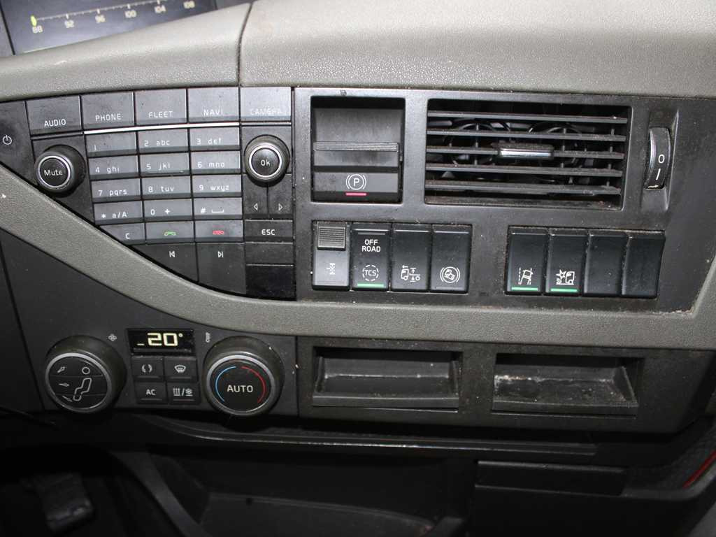 Tractor unit Volvo FH 500, EURO 6, VEB +, I-PARK COOL: picture 10