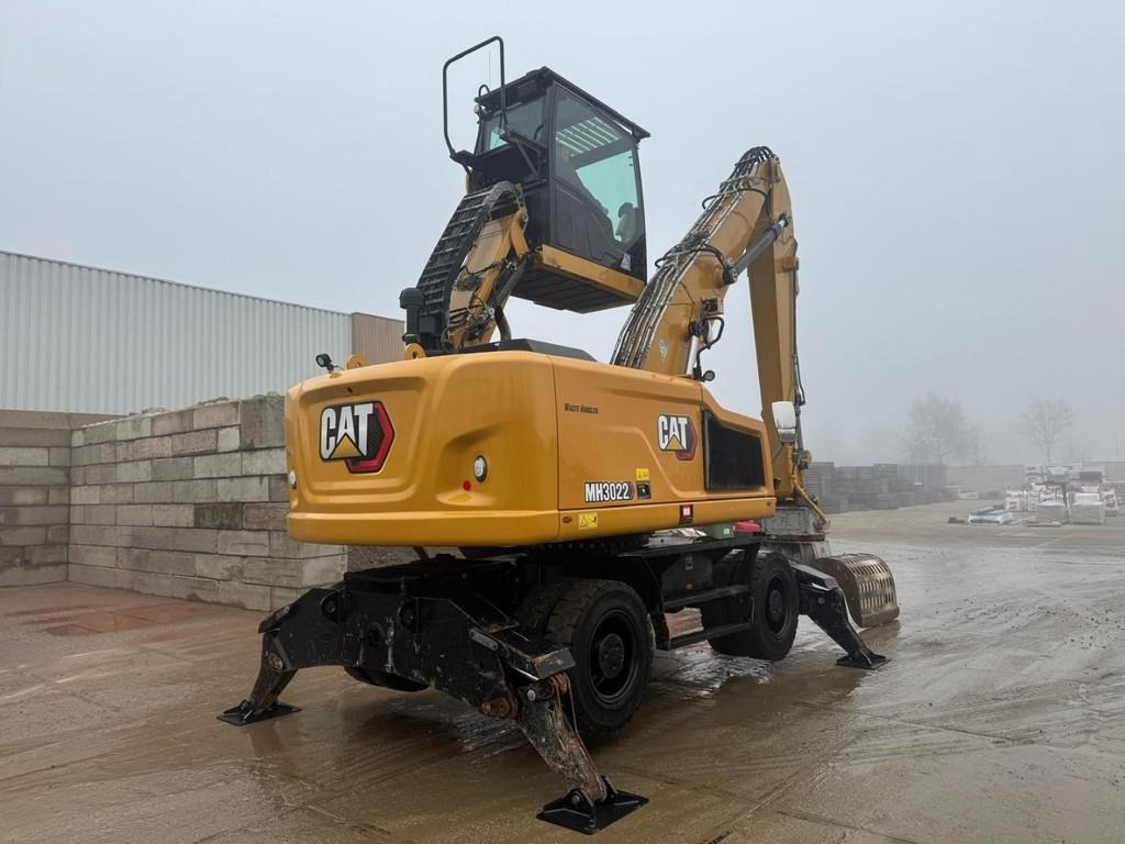 CAT MH3022 - Waste/ Industry handler: picture 4 CAT MH3022 - Waste/ Industry handler: picture 4