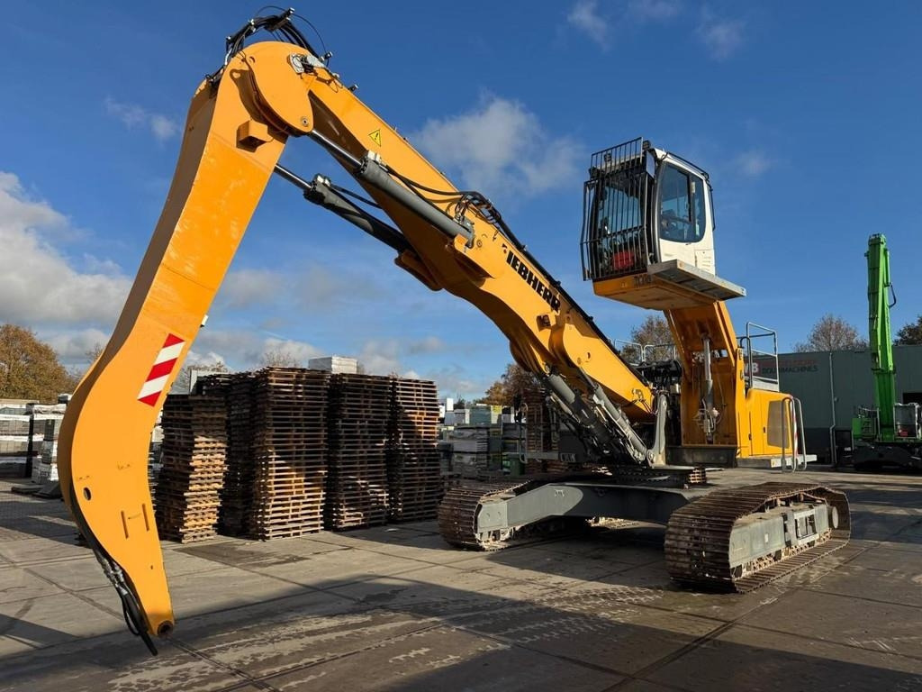 Liebherr LH 40C EW - Waste/ Industry handler: picture 2 Liebherr LH 40C EW - Waste/ Industry handler: picture 2