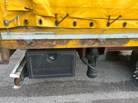 Curtainsider semi-trailer Schwarzmüller Spezialauflieger Schräglader, Coilmulde, Liftachse, Edscha-Verdeck,: picture 13 Curtainsider semi-trailer Schwarzmüller Spezialauflieger Schräglader, Coilmulde, Liftachse, Edscha-Verdeck,: picture 13