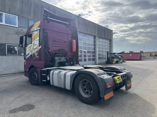 MAN TGX 18.440, XLX, Automatic, Retarder, - Tractor unit: picture 4 MAN TGX 18.440, XLX, Automatic, Retarder, - Tractor unit: picture 4