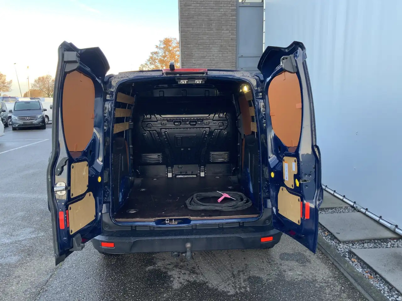 Small van Ford Transit Connect 1.5 TDCI L1 Trend Airco Cruise Trekhaak 1200 kg Ca: picture 11