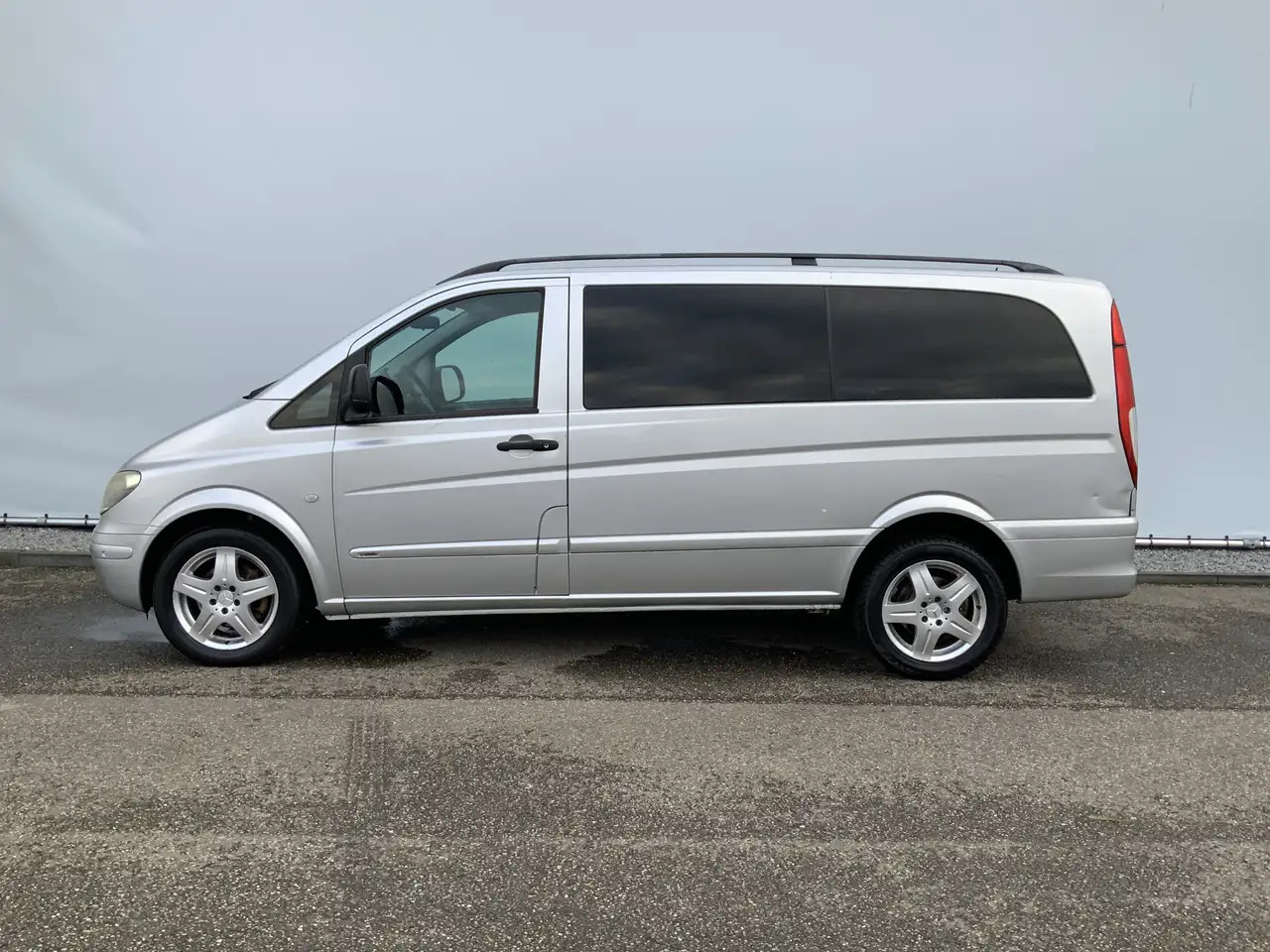 Mercedes-Benz Vito 120 CDI 3.0 V6 Dubb.Cab Autom. 5 Zits Airco Alu Ve - Combi van: picture 4 Mercedes-Benz Vito 120 CDI 3.0 V6 Dubb.Cab Autom. 5 Zits Airco Alu Ve - Combi van: picture 4