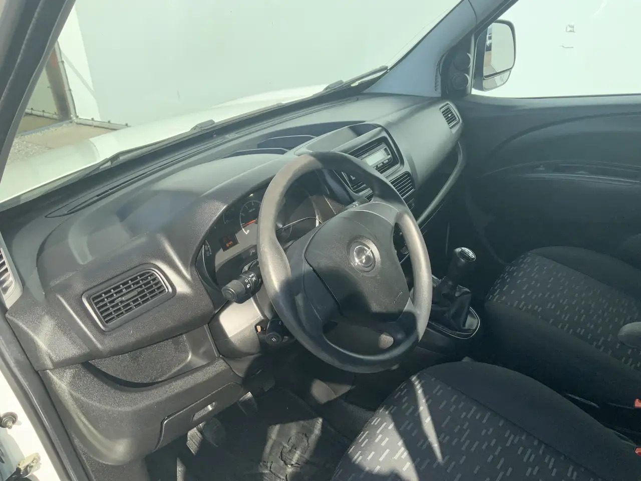 Opel Combo 1.3 CDTi L1H1 EXPORT ecoFLEX Edition Airco Trekhaa - Small van: picture 5 Opel Combo 1.3 CDTi L1H1 EXPORT ecoFLEX Edition Airco Trekhaa - Small van: picture 5