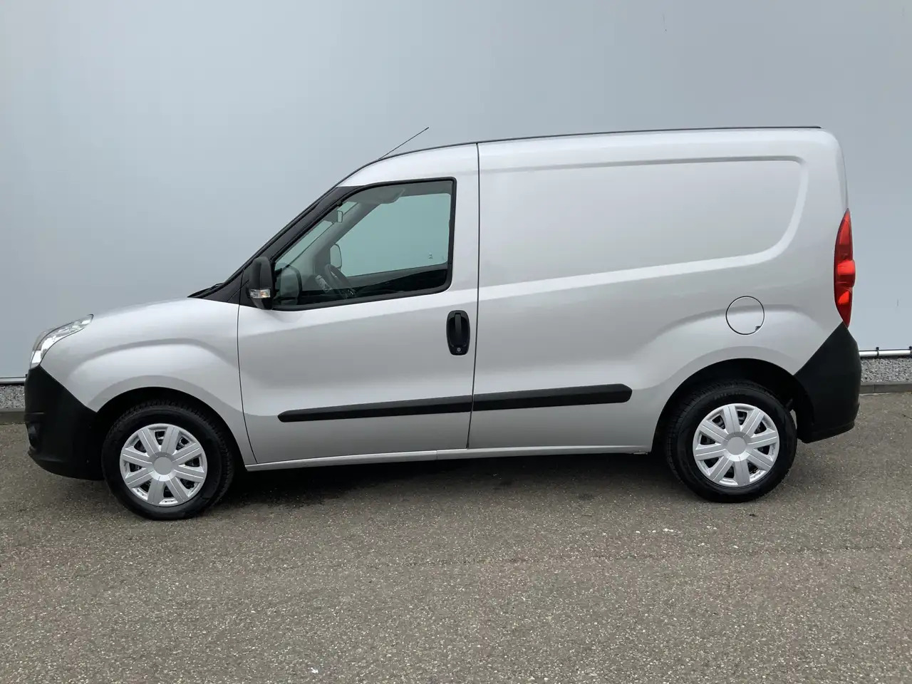 Opel Combo 1.3 CDTi L1H1 Edition Airco Euro 6 - Other machinery: picture 3 Opel Combo 1.3 CDTi L1H1 Edition Airco Euro 6 - Other machinery: picture 3