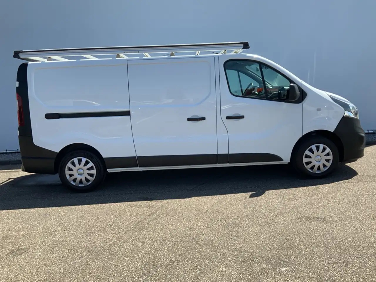 Opel Vivaro 1.6 CDTI L2H1 Edition EcoFlex Airco Cruise Imperia - Other machinery: picture 3 Opel Vivaro 1.6 CDTI L2H1 Edition EcoFlex Airco Cruise Imperia - Other machinery: picture 3