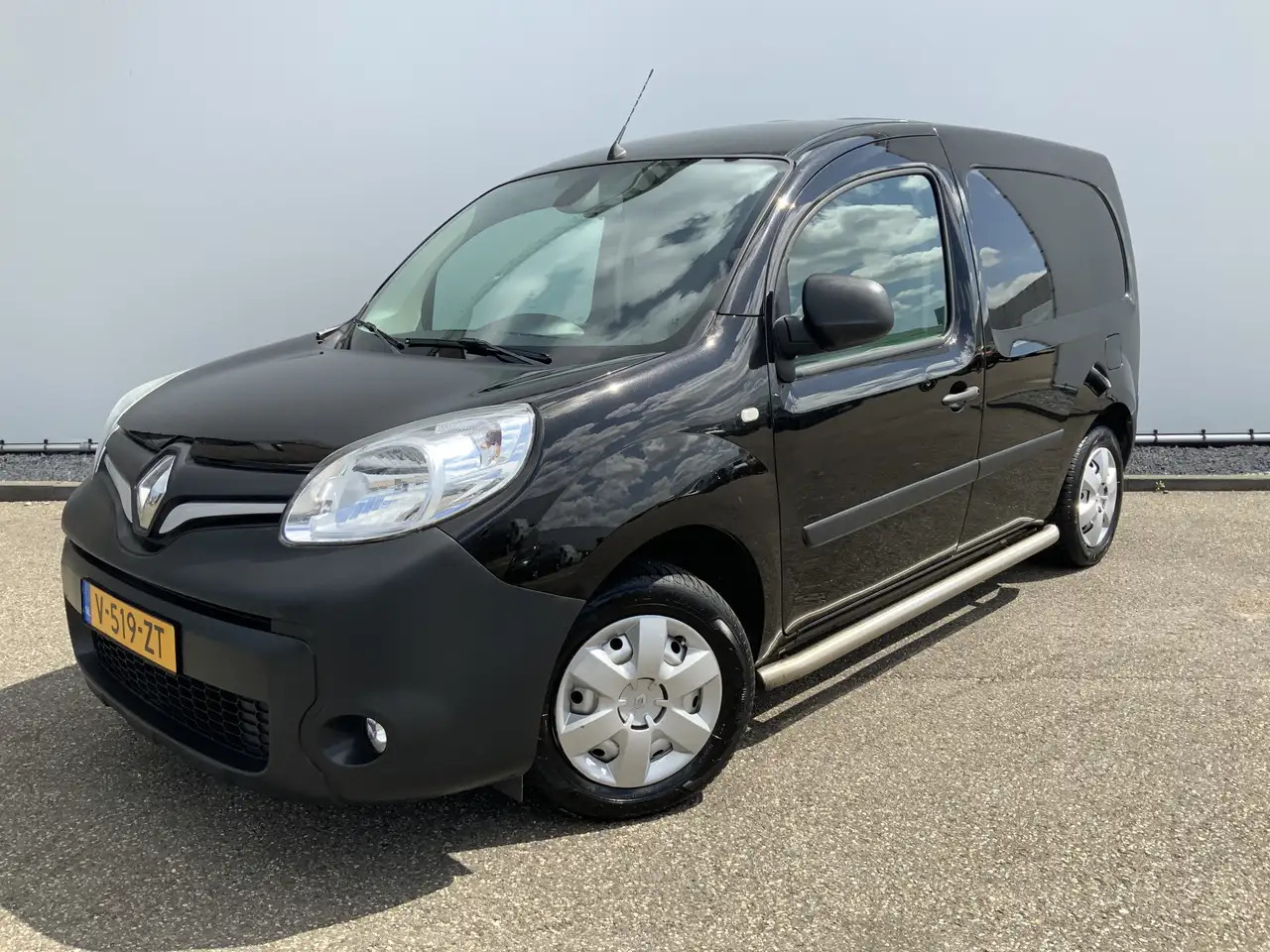Renault Kangoo 1.5 dCi 90 Energy Comfort Plus .Sortimo Kasten Com - Small van, Utility/ Special vehicle: picture 1 Renault Kangoo 1.5 dCi 90 Energy Comfort Plus .Sortimo Kasten Com - Small van, Utility/ Special vehicle: picture 1