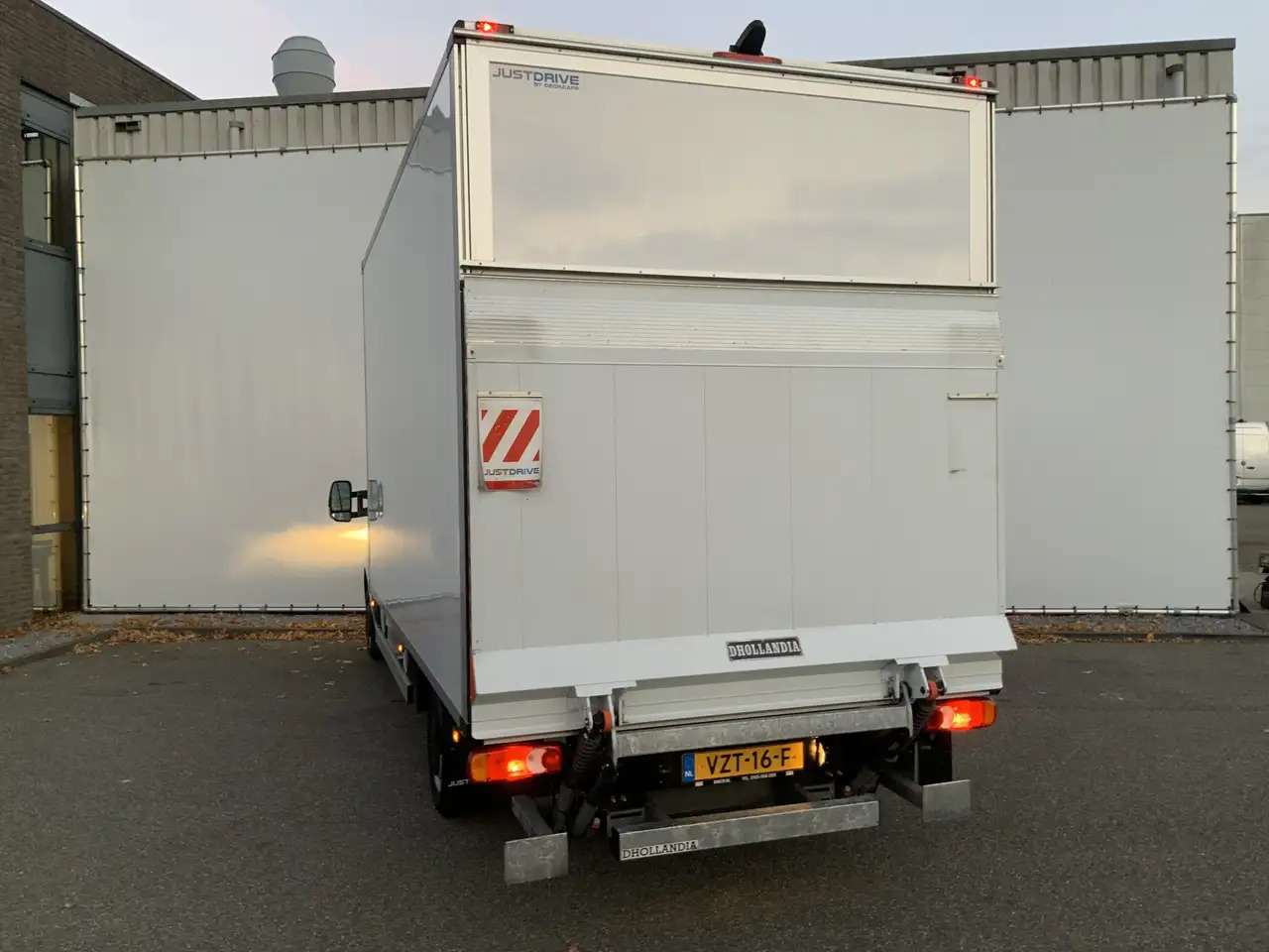 Renault Master T35 2.3 dCi 145 L3 Meubelbak&Klep Zijdeur Airco Cr - Box van: picture 2 Renault Master T35 2.3 dCi 145 L3 Meubelbak&Klep Zijdeur Airco Cr - Box van: picture 2