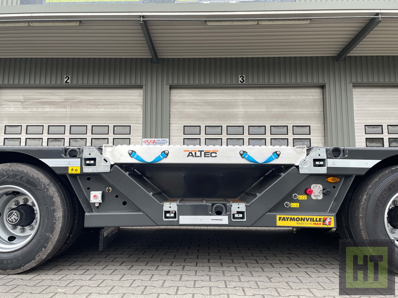 New Low loader semi-trailer Faymonville 4-(1+3)-Achs-Tele-Semi-Radmulden-Rampen zg: picture 6 New Low loader semi-trailer Faymonville 4-(1+3)-Achs-Tele-Semi-Radmulden-Rampen zg: picture 6