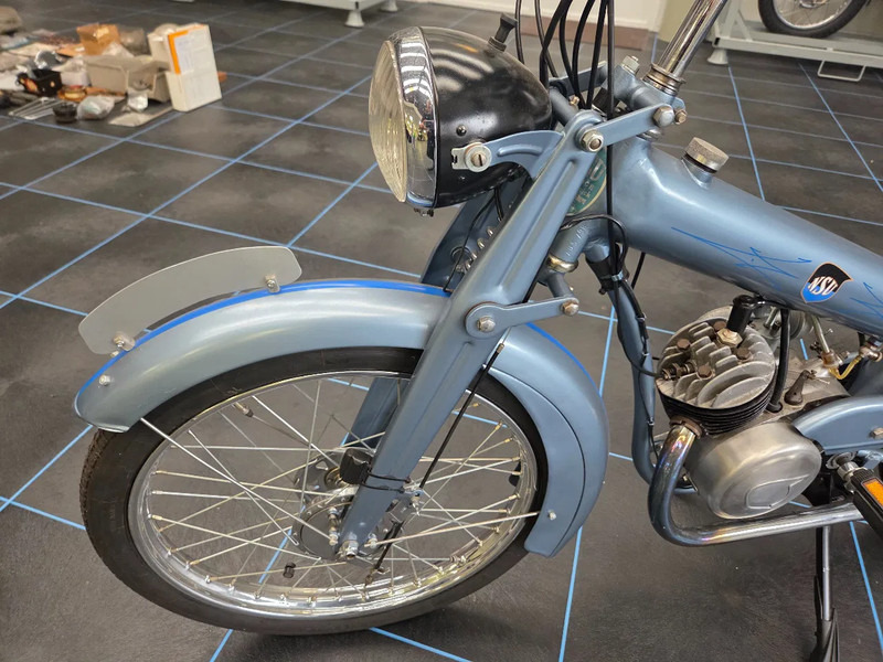 NSU Quick oldtimer motorfiets - Motorcycle: picture 5 NSU Quick oldtimer motorfiets - Motorcycle: picture 5