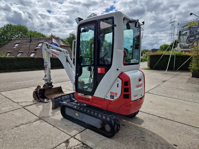 Takeuchi TB216 met 2089 uur - Mini excavator: picture 3 Takeuchi TB216 met 2089 uur - Mini excavator: picture 3