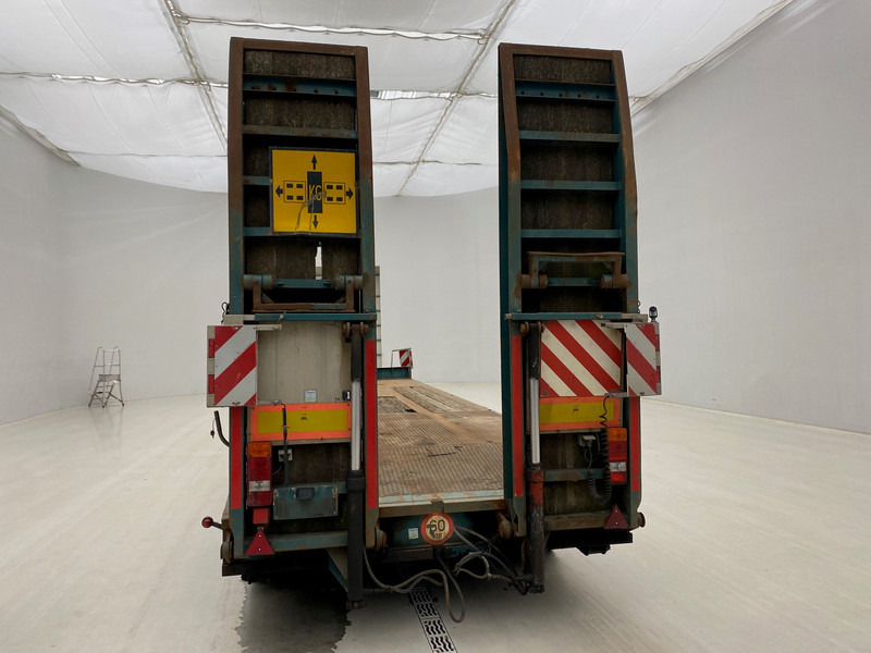 ATM Low bed trailer - Low loader trailer: picture 4 ATM Low bed trailer - Low loader trailer: picture 4