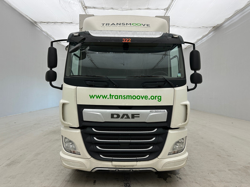 DAF CF 230 - Box truck: picture 2 DAF CF 230 - Box truck: picture 2