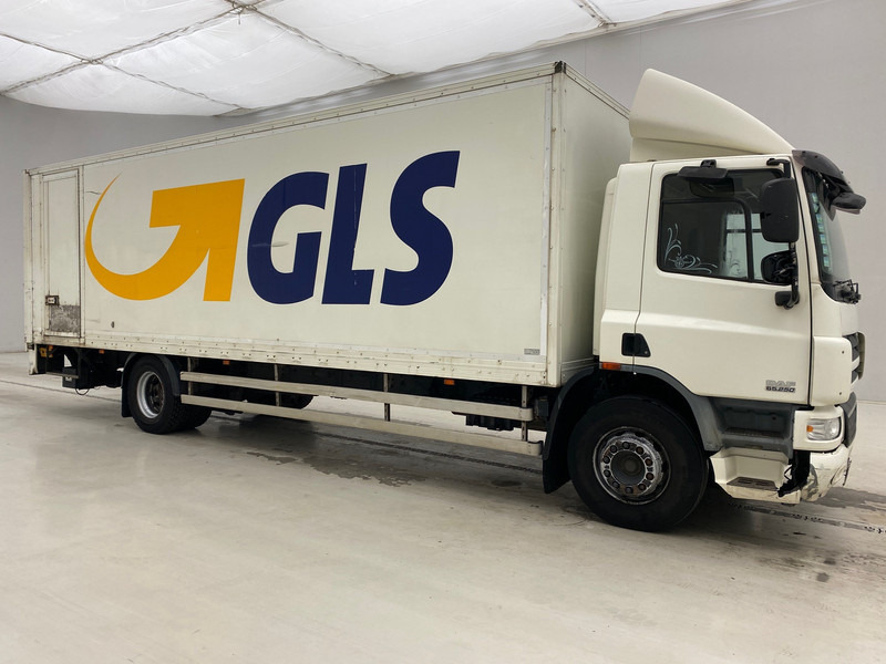DAF CF65.250 - Box truck: picture 2 DAF CF65.250 - Box truck: picture 2