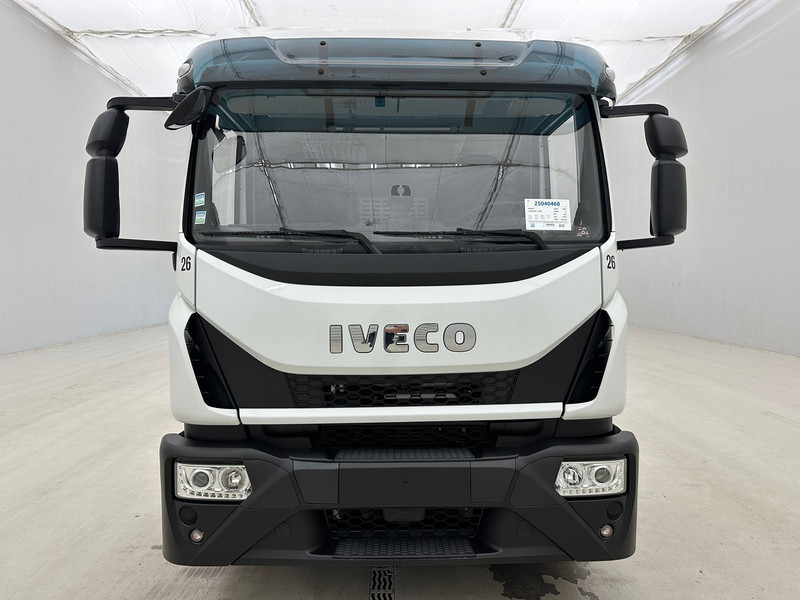 Iveco Eurocargo 120E25 - Cab chassis truck: picture 2 Iveco Eurocargo 120E25 - Cab chassis truck: picture 2