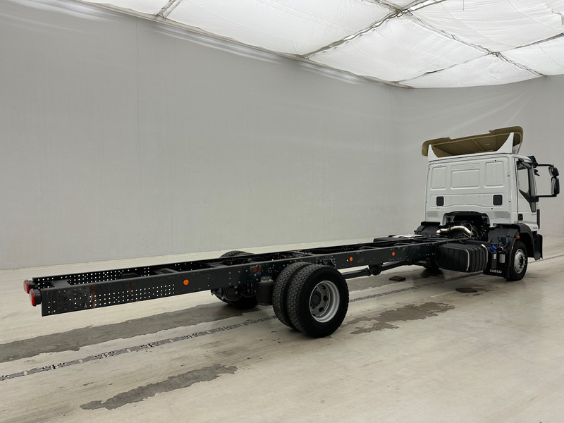 Iveco Eurocargo 120E25 - Cab chassis truck: picture 4 Iveco Eurocargo 120E25 - Cab chassis truck: picture 4