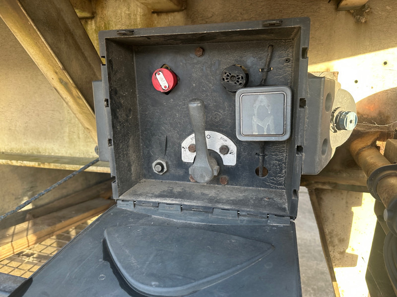 Lecitrailer Plateau - Dropside/ Flatbed semi-trailer: picture 4 Lecitrailer Plateau - Dropside/ Flatbed semi-trailer: picture 4