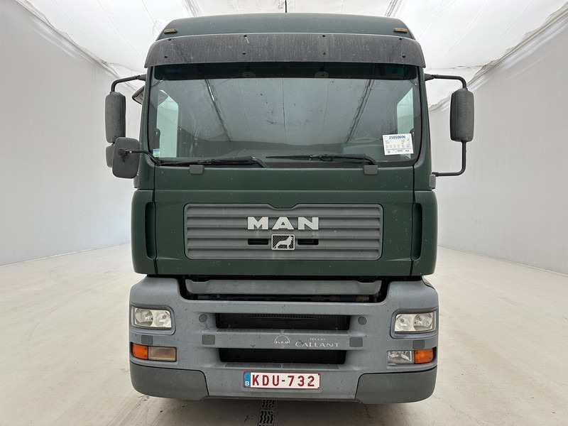 MAN TGA 26.313 - 6x2 - Box truck: picture 2 MAN TGA 26.313 - 6x2 - Box truck: picture 2