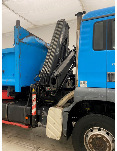 MAN TGA 26.360 - 6x4 - Tipper, Crane truck: picture 4 MAN TGA 26.360 - 6x4 - Tipper, Crane truck: picture 4