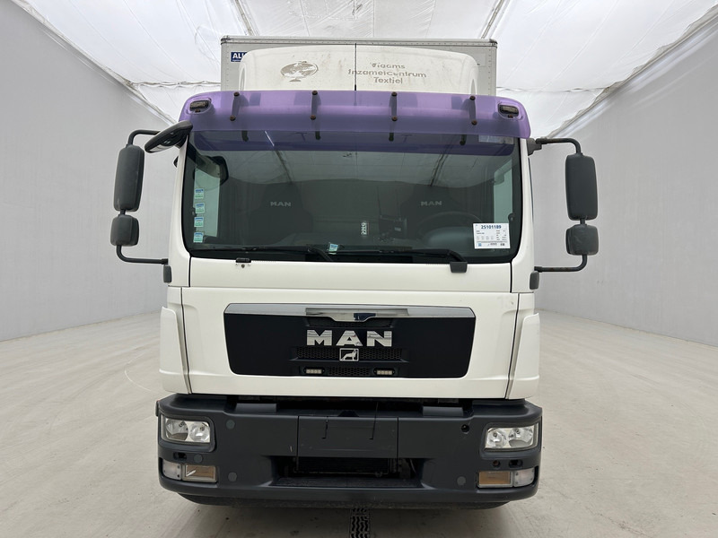 MAN TGM 15.250 - Box truck: picture 2 MAN TGM 15.250 - Box truck: picture 2