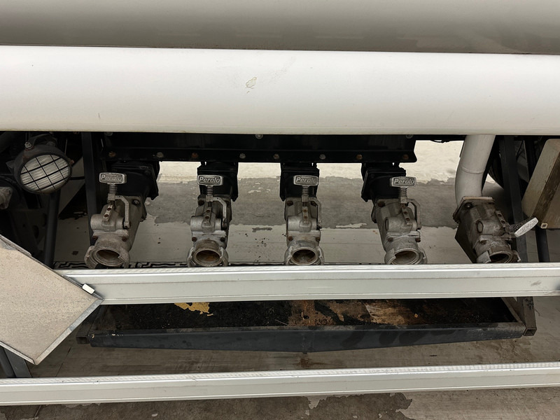 Magyar Alu tank 22000 L - Tank trailer: picture 4 Magyar Alu tank 22000 L - Tank trailer: picture 4