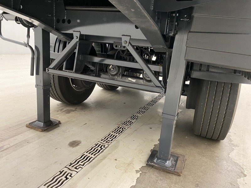 New Container transporter/ Swap body semi-trailer SERGOMEL Chassis/Plateau 20FT - NEW: picture 12 New Container transporter/ Swap body semi-trailer SERGOMEL Chassis/Plateau 20FT - NEW: picture 12