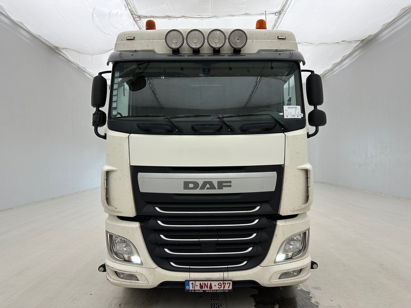 DAF XF 460 Space Cab - Tractor unit: picture 2 DAF XF 460 Space Cab - Tractor unit: picture 2