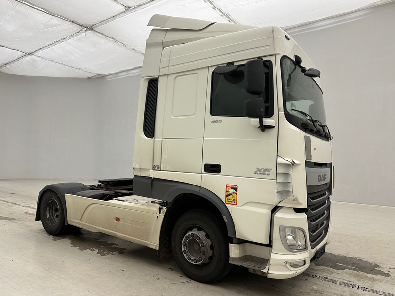 DAF XF 460 Space Cab - Tractor unit: picture 3 DAF XF 460 Space Cab - Tractor unit: picture 3