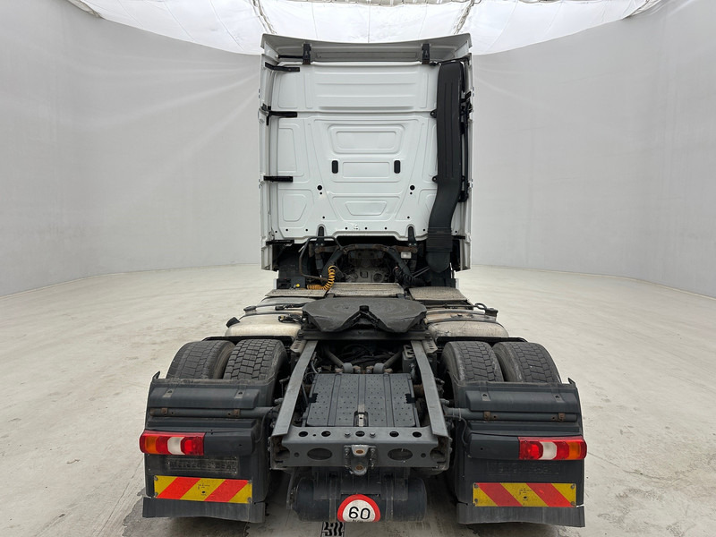Tractor unit Mercedes-Benz Actros 1842: picture 6