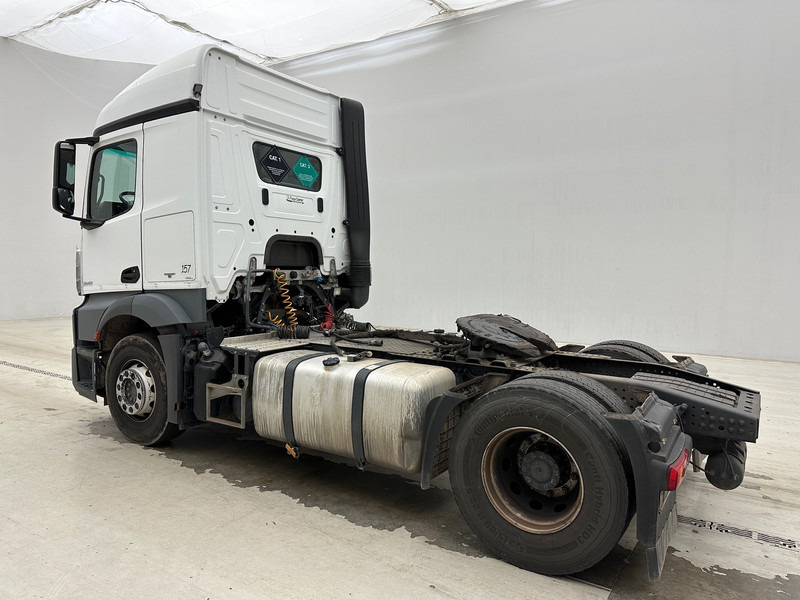 Tractor unit Mercedes-Benz Actros 1943: picture 7