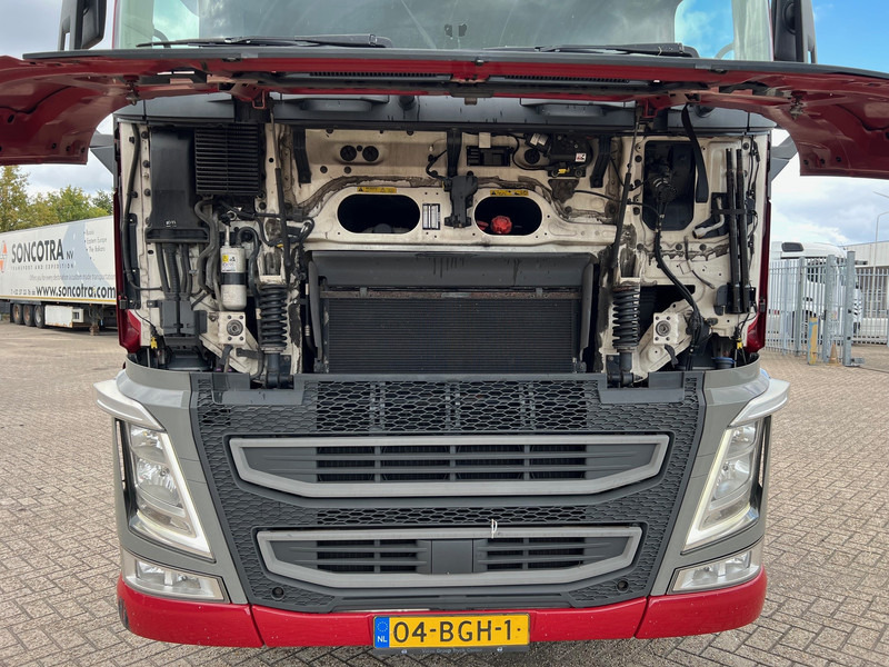 Volvo FH13.420 Globetrotter - ADR - Tractor unit: picture 3 Volvo FH13.420 Globetrotter - ADR - Tractor unit: picture 3