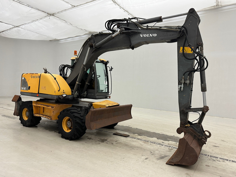 VOLVO* EW 140 - Wheel excavator: picture 3 VOLVO* EW 140 - Wheel excavator: picture 3